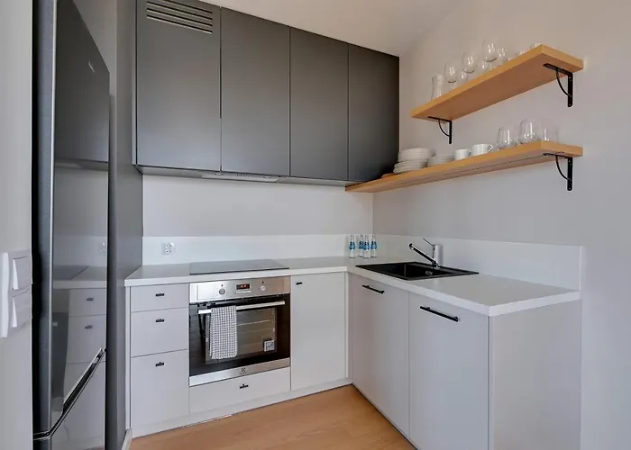 Luxury Aura 40 - 5 By Grand