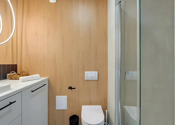 Luxury Aura 40 - 5 By Grand *